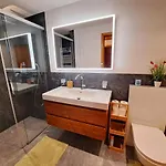 Sawasdee Swiss Apartment *
