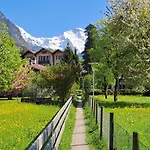 Sawasdee Swiss Apartment *